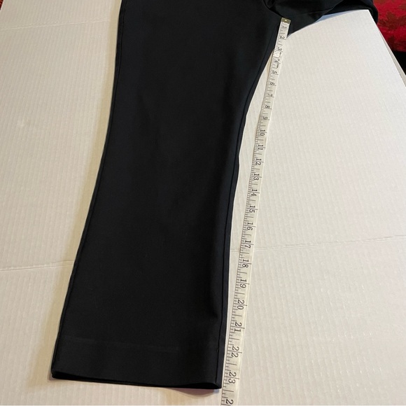 Apt.9 Women’s Capri Pants Modern Fit Sz 8 - Picture 4 of 7